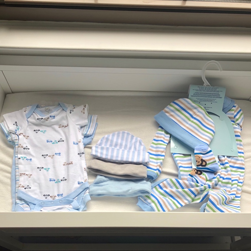 NWT Baby boy clothing bundle (3-6 mos)